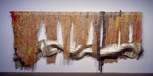 El Anatsui - strip of earth&# 039; Skin, 2008