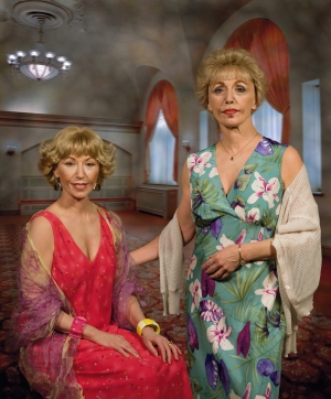 Cindy Sherman  -  Untitled＃475,2008，发色彩色印刷品
